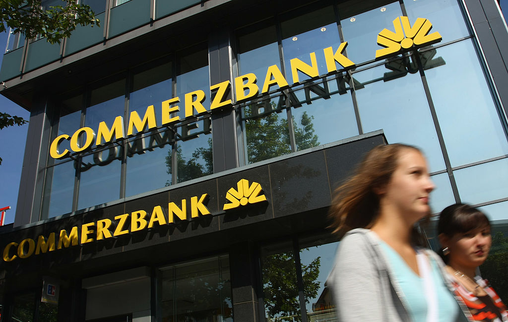 Handelsblatt: Commerzbank valuta chiusura di 200 filiali