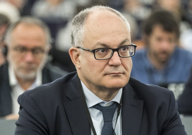 Chi è Roberto Gualtieri, il ministro dell'Economia "che viene da Bruxelles"