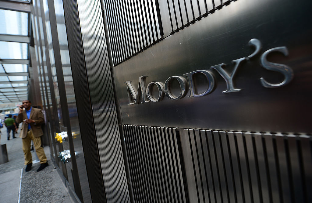 Moody's: aziende europee sedute su una montagna di cash