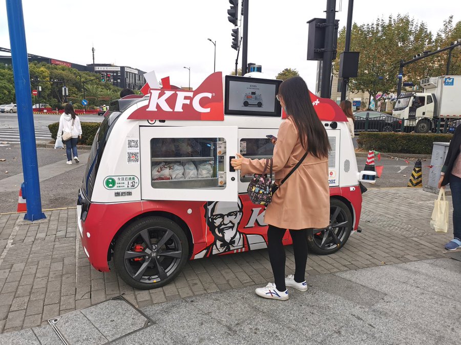 KFC sta usando dei veicoli autonomi per vendere il pollo in Cina- Inside Marketing