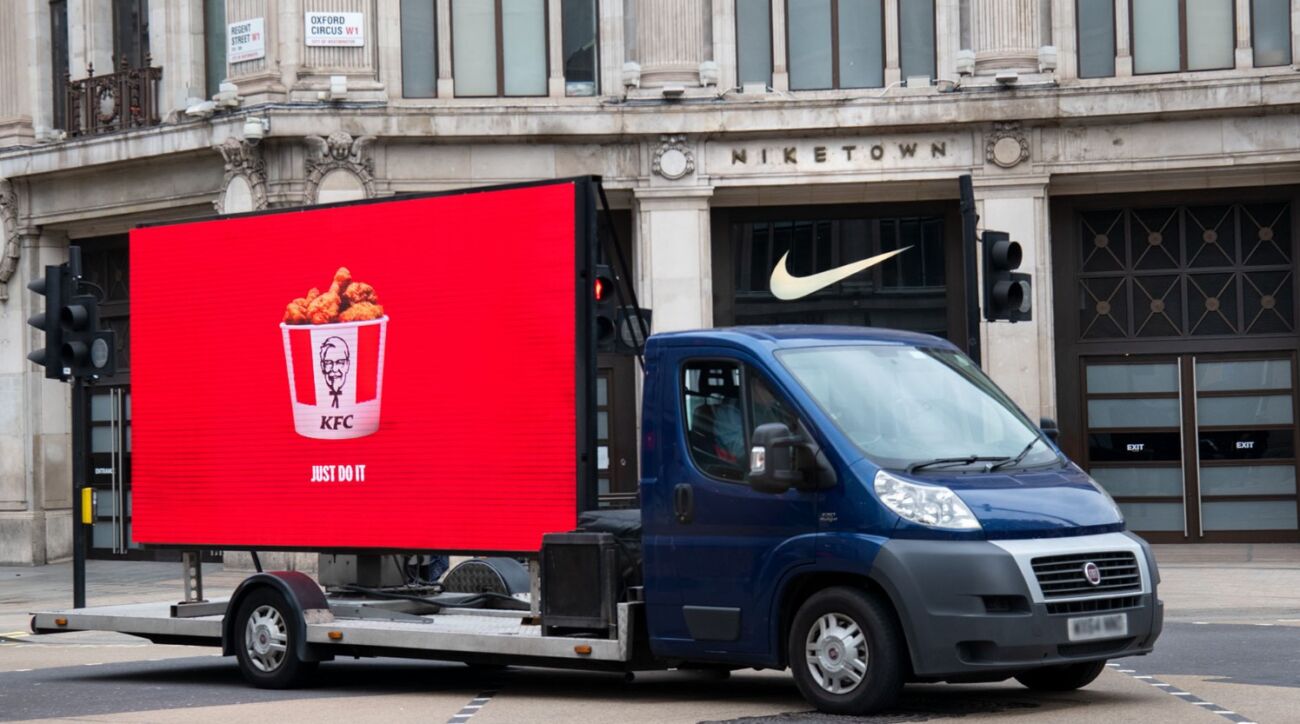 KFC ha preso in prestito gli slogan di diversi brand