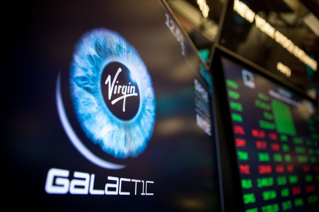 Virgin Galactic: titolo in orbita, ottenuta licenza per voli passeggeri
