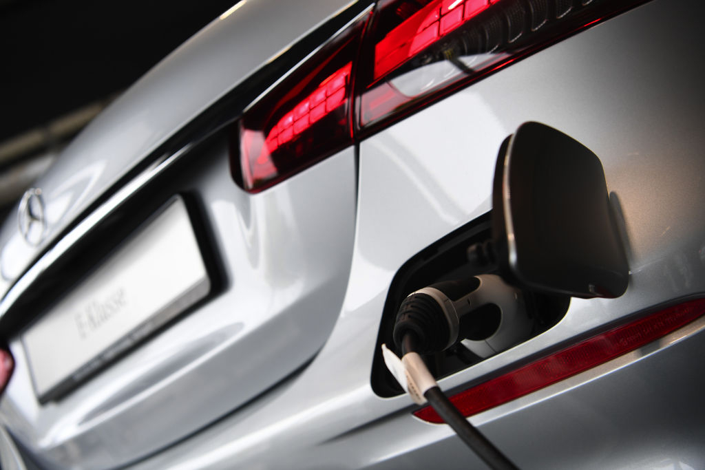 Mercedes sfida Nio e Tesla: solo auto elettriche dal 2030