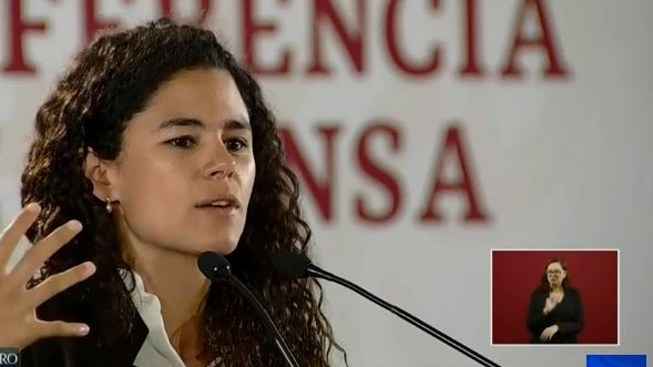 Luisa María Alcalde, secretaria de Trabajo.
