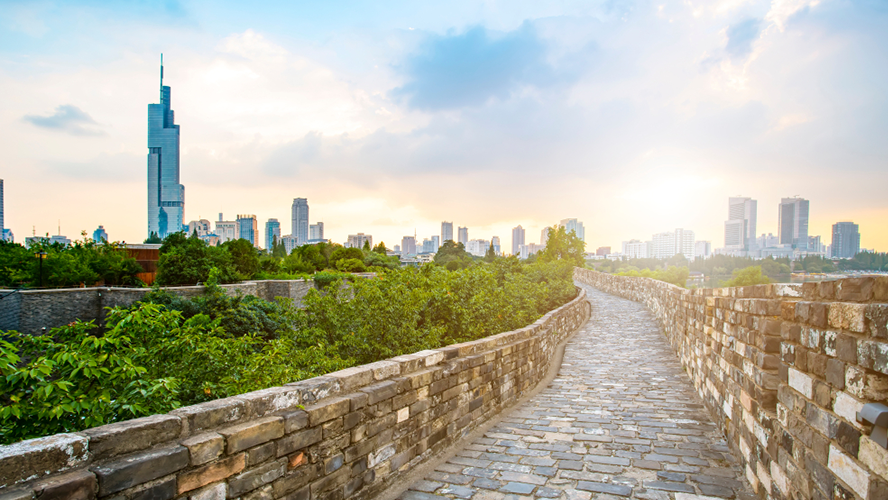 Tras los grandes rascacielos de Beijing se esconde esta antigua ciudad china