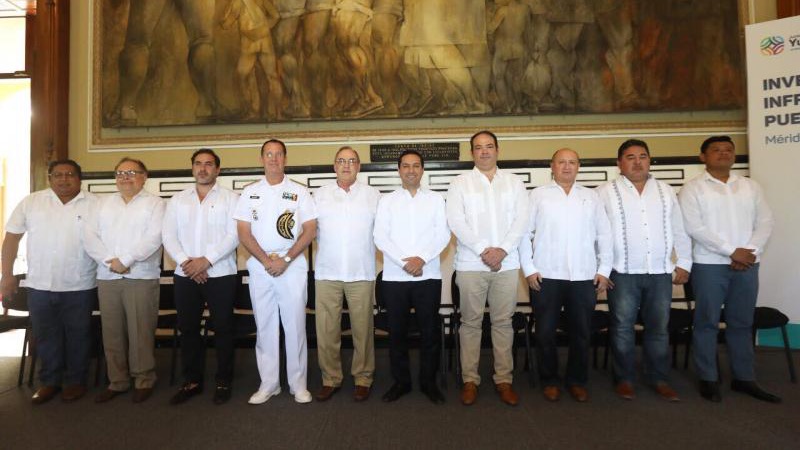 Conferencia de prensa en la que se anunciaron las obras.