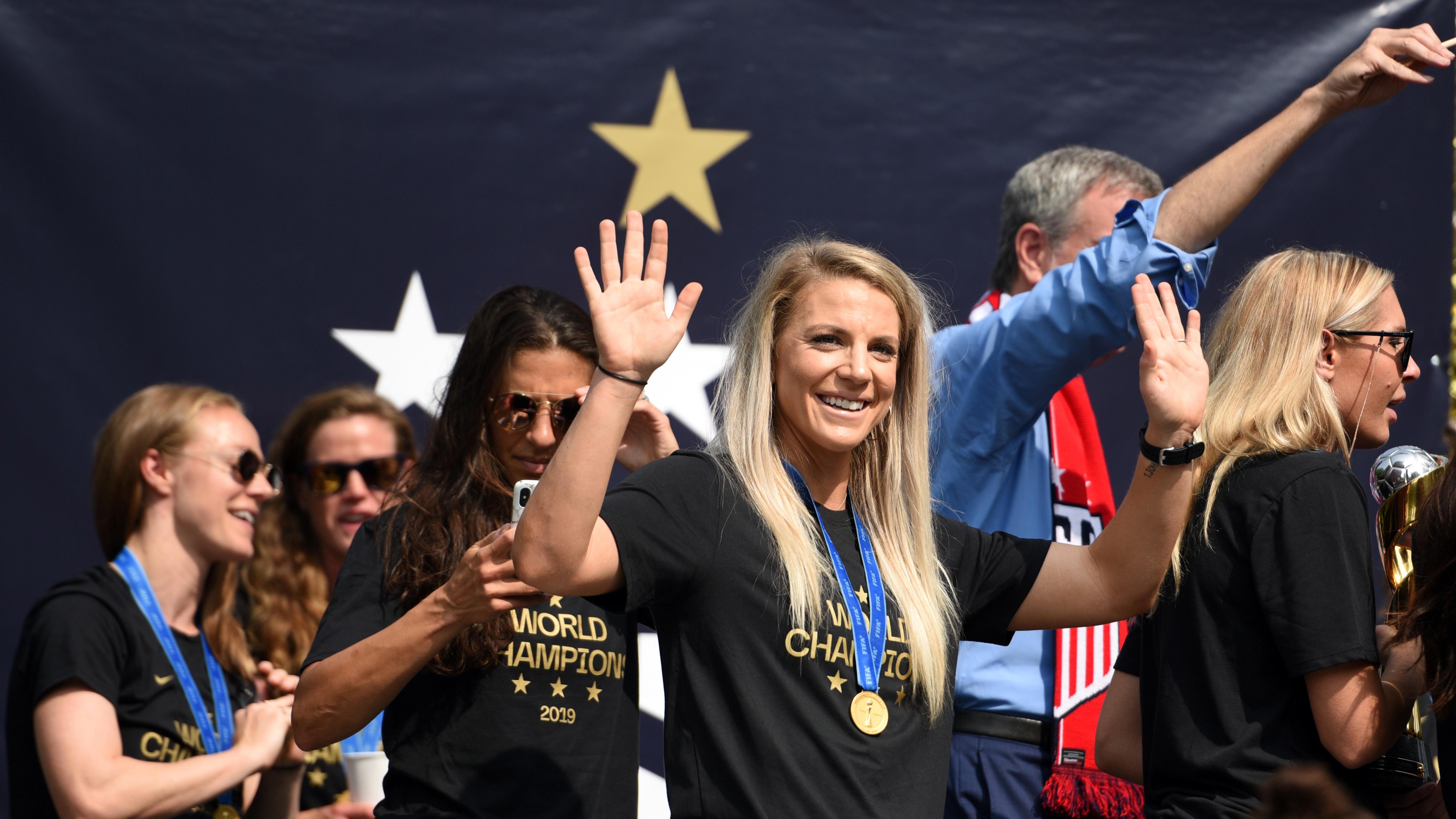 Así Fue El Desfile De Las Campeonas Del Mundial Femenil En Nueva York Super News 4683