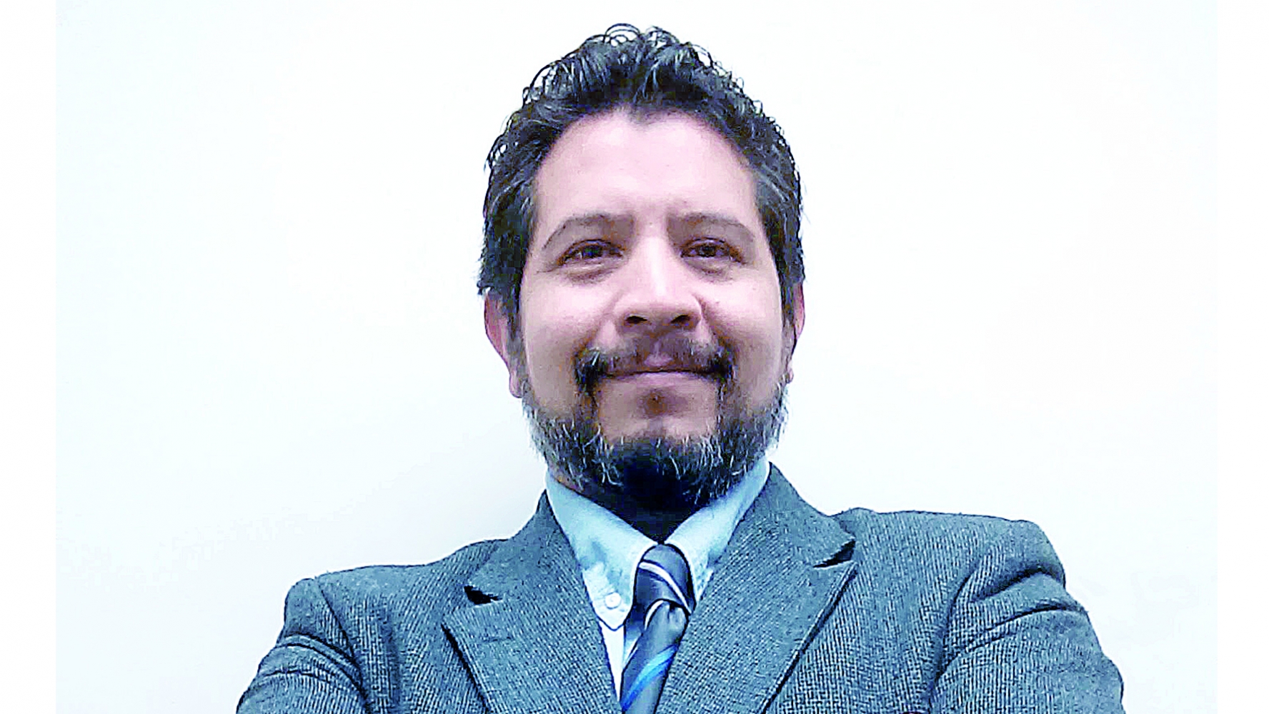 Eduardo Carbajal￼