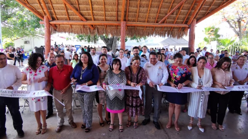 Ofertan más de mil 500 vacantes laborales en Playa del Carmen