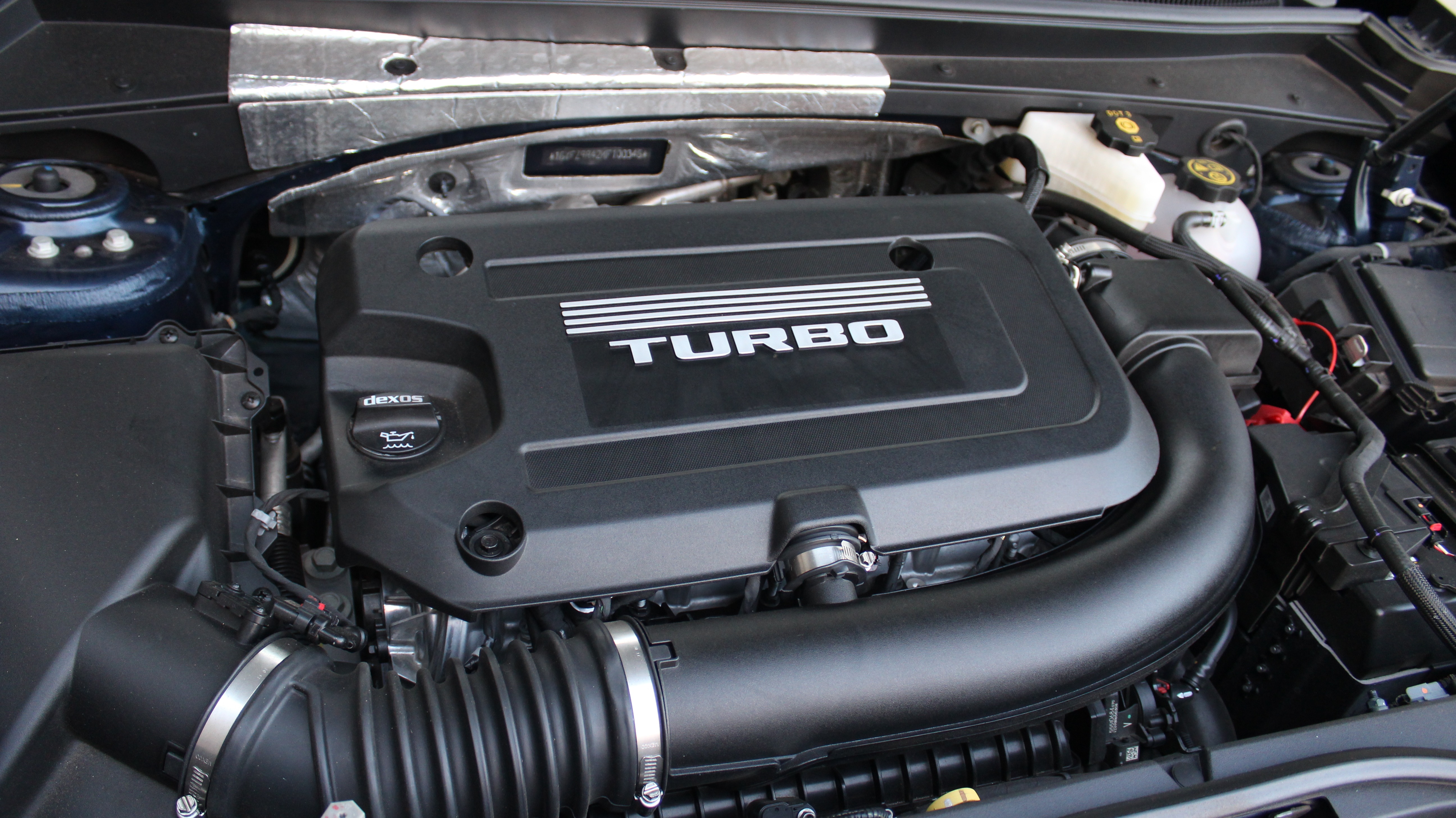 El motor, al ser turbo, nos da buenas reacciones, buenas en aceleración general, pero tiene un poco de retraso en entrega de par.