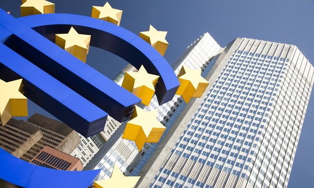 "Jeśli EBC zechce działać, to zacznie od obniżania stóp proc."