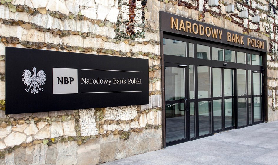 NBP planuje we wrześniu jeden przetarg outright buy obligacji