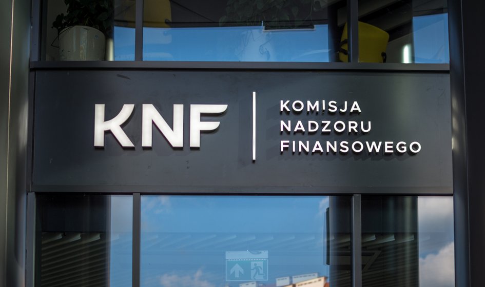 KNF: Pod koniec listopada 18 banków wykazało łączną stratę w wysokości 1,1 mld zł