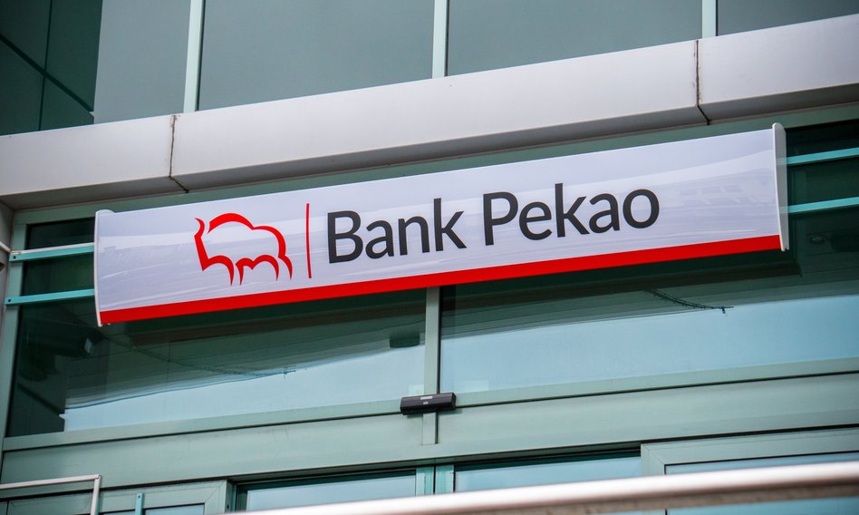 Moody's utrzymał rating depozytów Pekao, obniżył oceny BCA i CRR