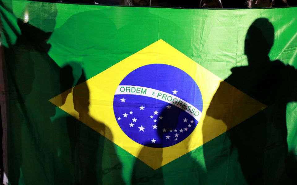 Petrobras anuncia venda de oito refinarias no Brasil e rede de postos no Uruguai – O Jornal Económico
