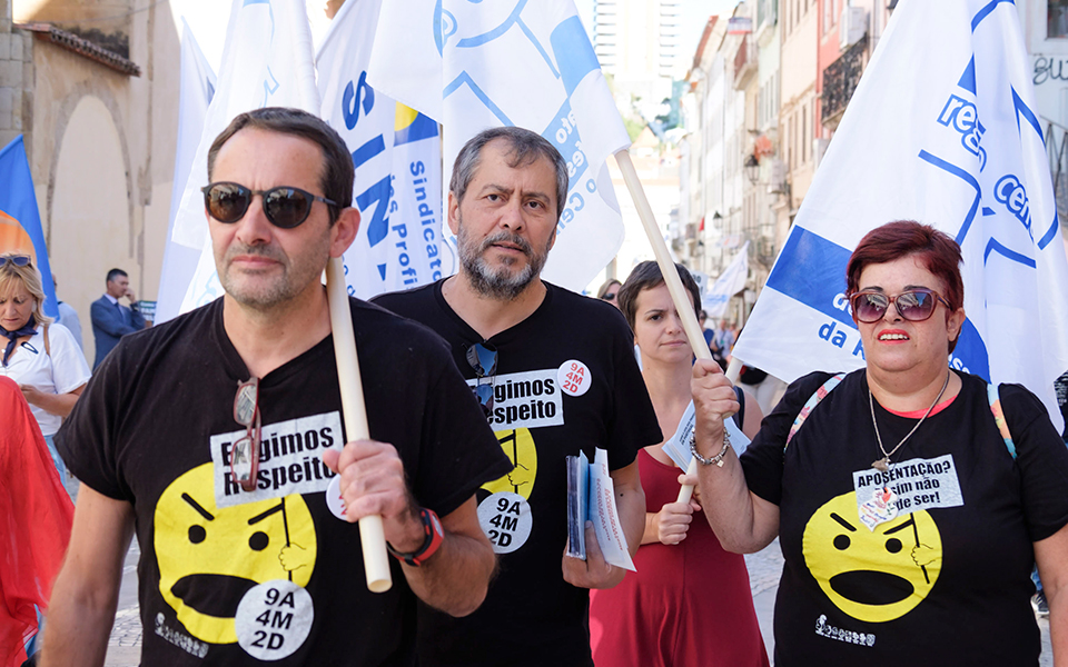 Sindicatos de professores alargam pré-avisos de greve a reuniões de secretariado dos exames – O Jornal Económico