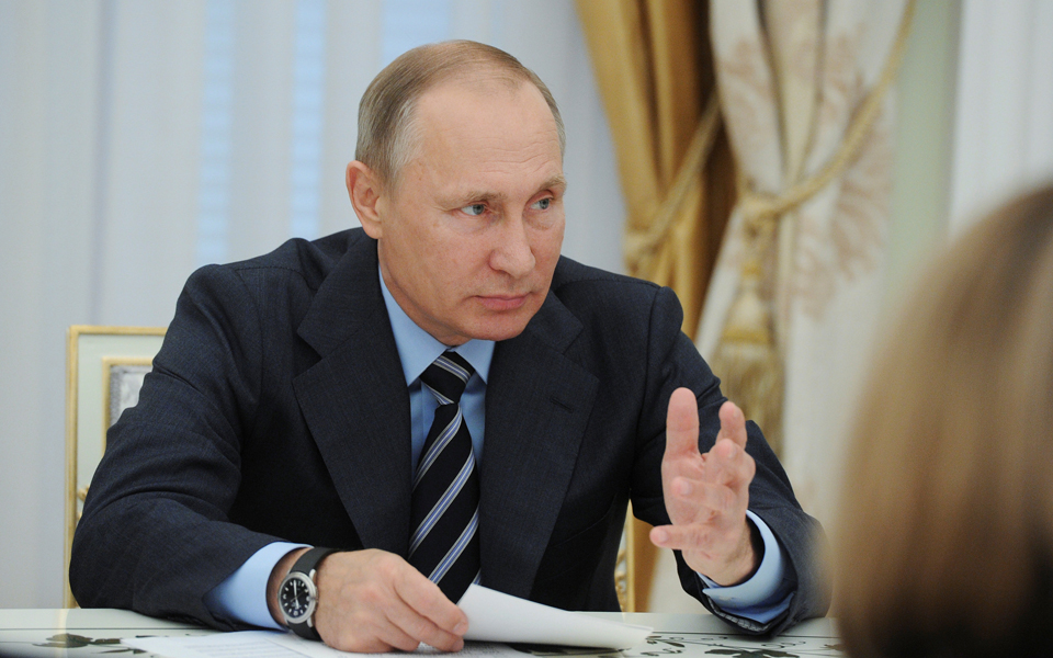 Mais de 100 pessoas detidas na Rússia em manifestações do 1º de maio contra Putin – O Jornal Económico