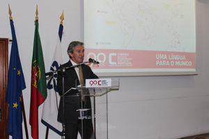 “É falso que se fale menos português nas antigas colónias” – O Jornal Económico