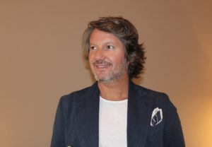 10761922928-img-2806