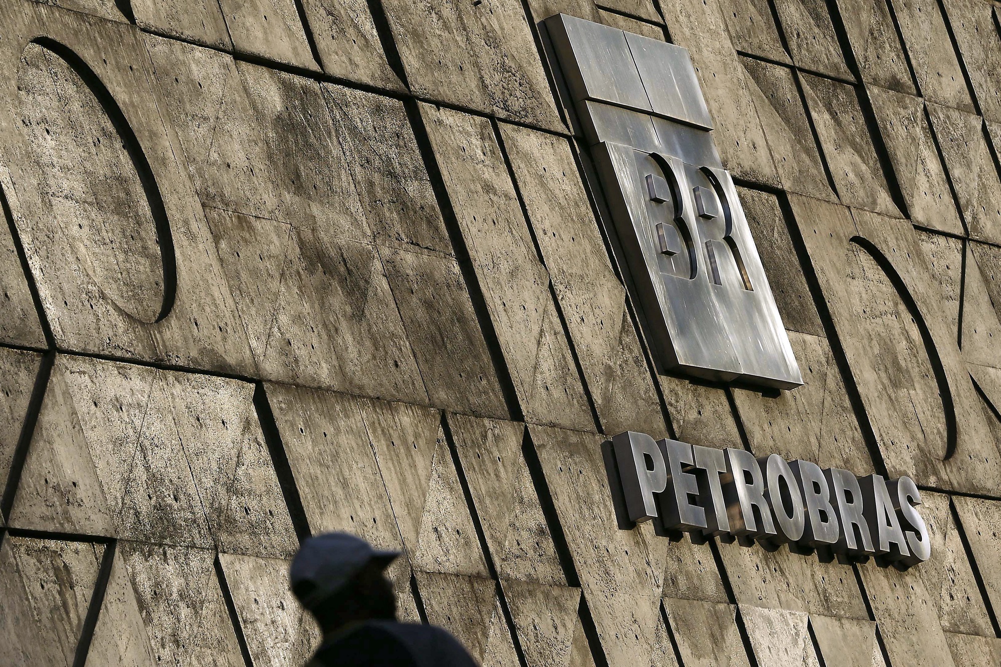 Petrobras reduz em 27% sua projeção de investimentos entre 2021 e 2025 – Observador