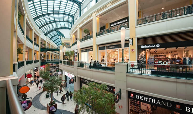 Vendas dos centros comerciais caíram 20,9 por cento em Outubro - Meios & Publicidade
