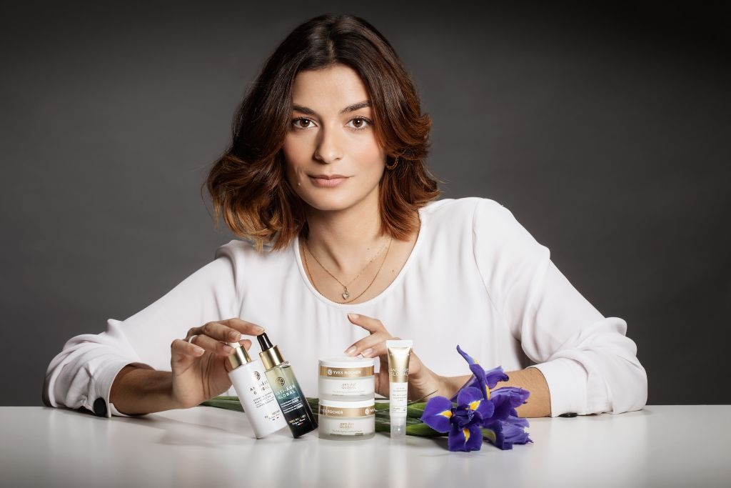 Marta Faial é o novo rosto da gama anti-âge global da Yves Rocher - Meios & Publicidade