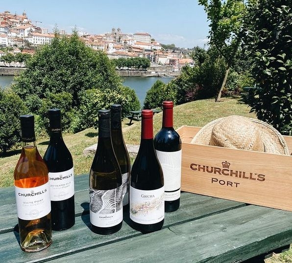 Message in a Bottle assume comunicação e eventos da Churchill’s - Meios & Publicidade