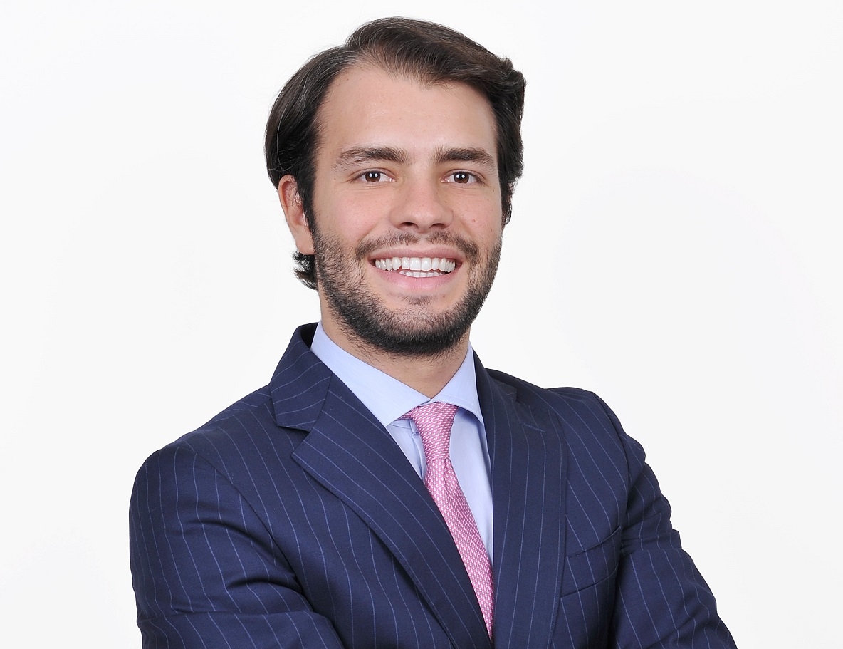 Sobre a Legalização e Regulação do Lóbi - Meios & Publicidade