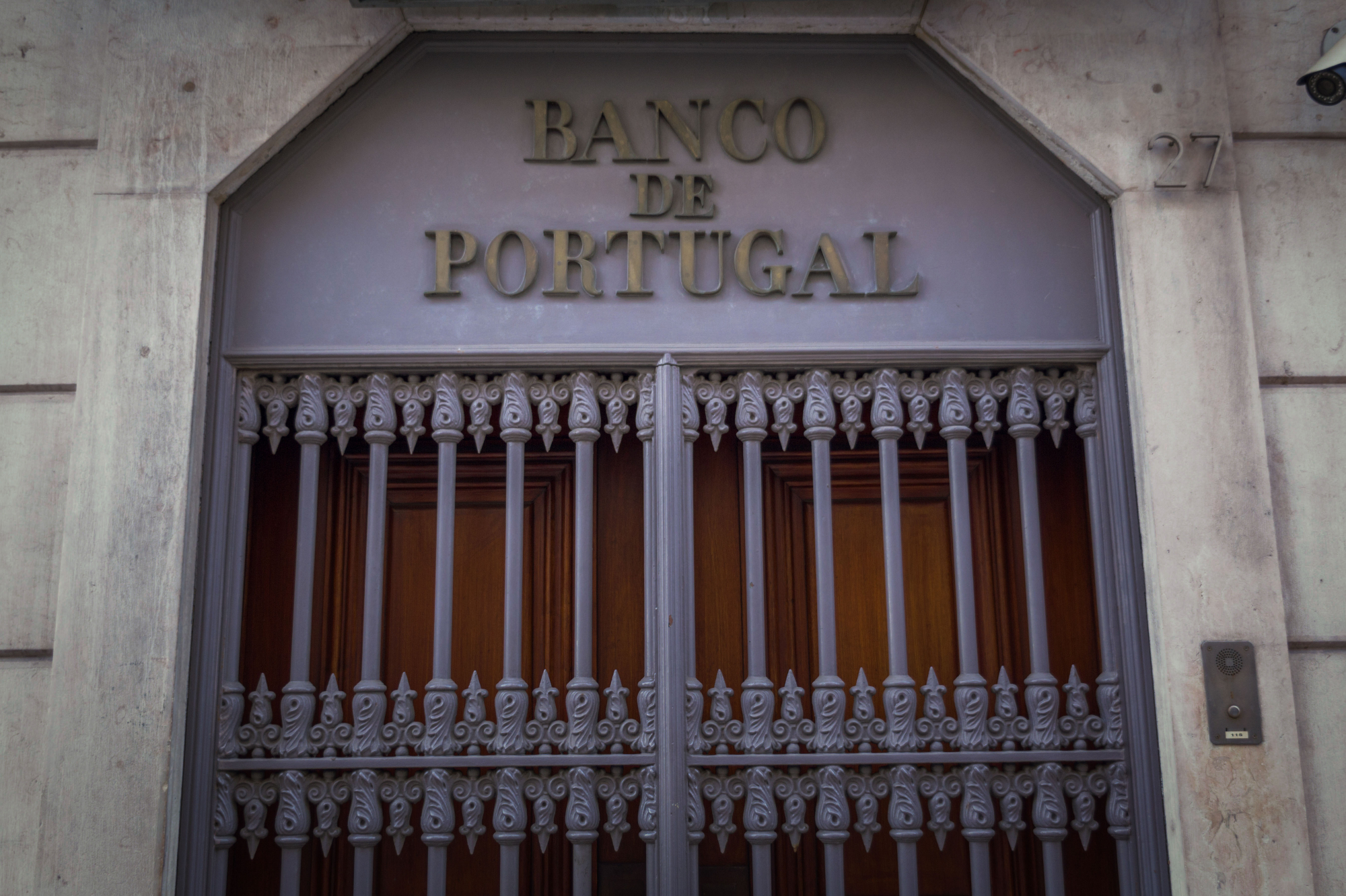 Diretor de supervisão contraria Costa Pinto. Banco de Portugal foi "enérgico" e "intrusivo" no BES