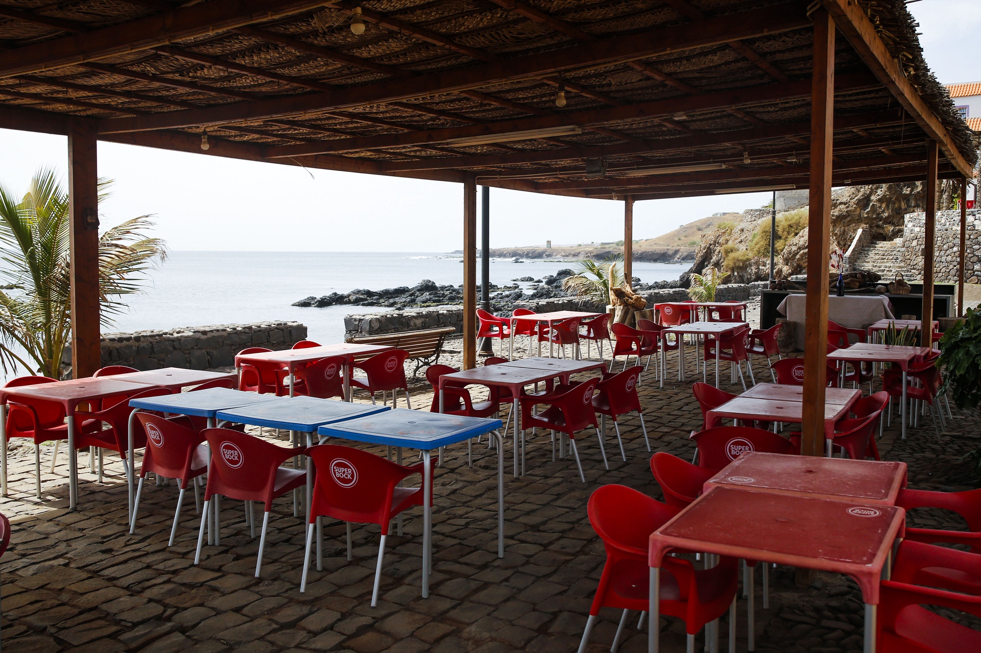 Confinamento no primeiro trimestre fez a economia cair 7% face ao ano passado