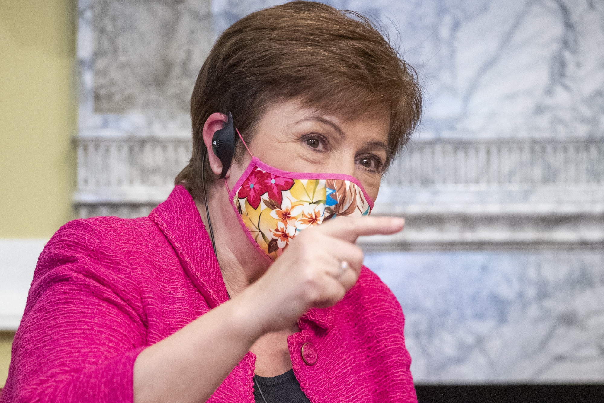 FMI diz que resposta "sem precedente" de apoio à economia terá evitado uma crise pior que a de 2008