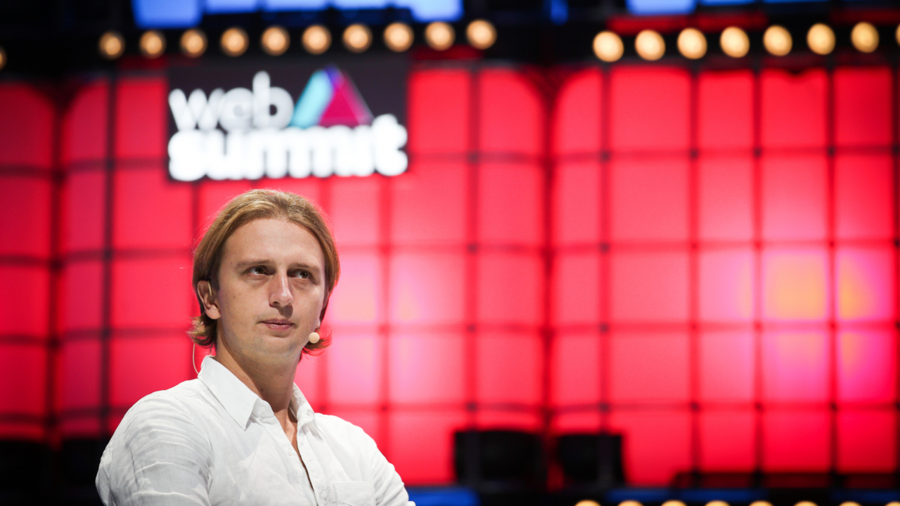 Funcionários da Revolut vão poder trabalhar no estrangeiro dois meses por ano