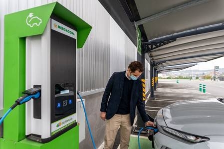 Mercadona e Iberdrola juntam-se pela mobilidade eléctrica - Meios & Publicidade