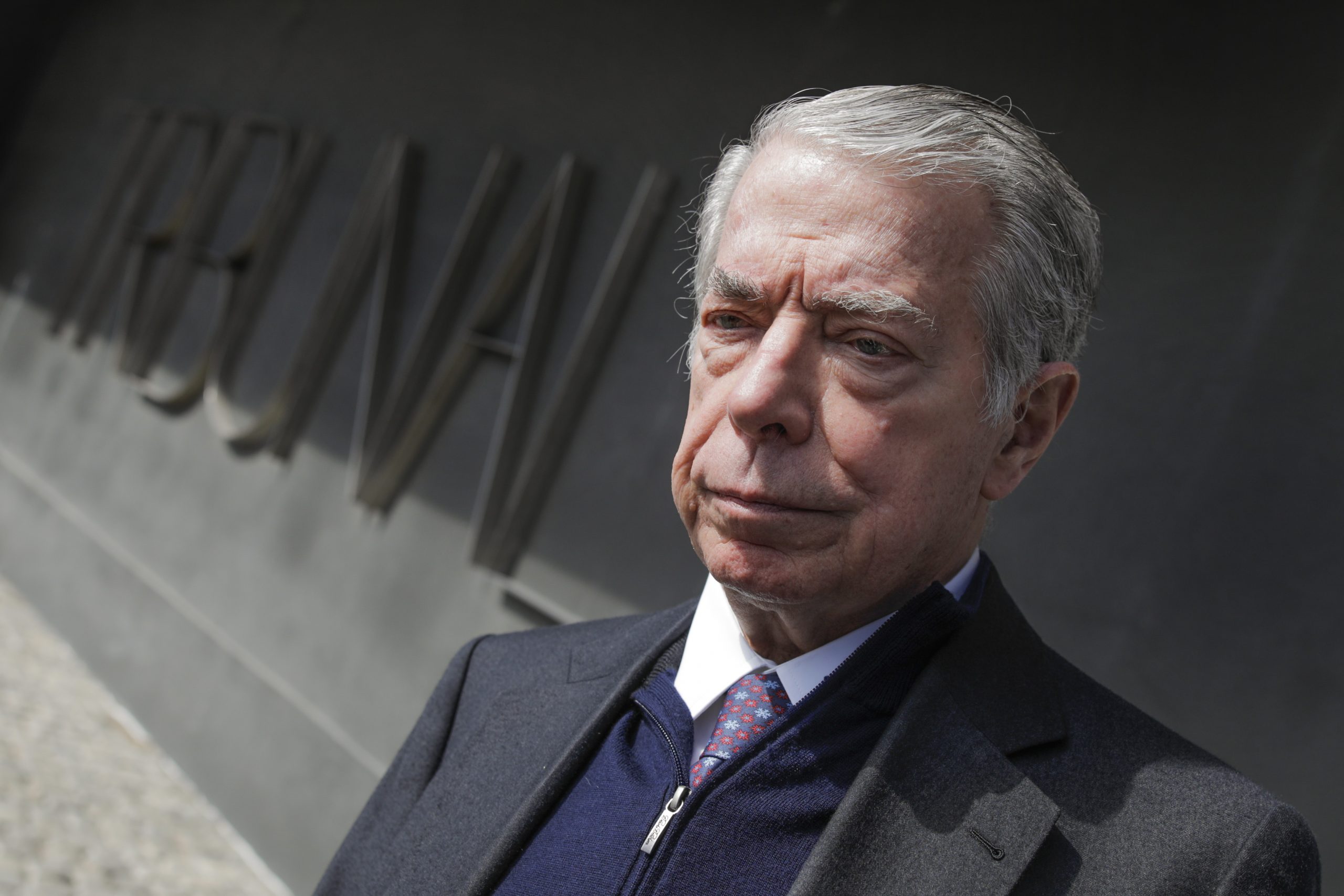 Ricardo Salgado não quer ir a julgamento sozinho