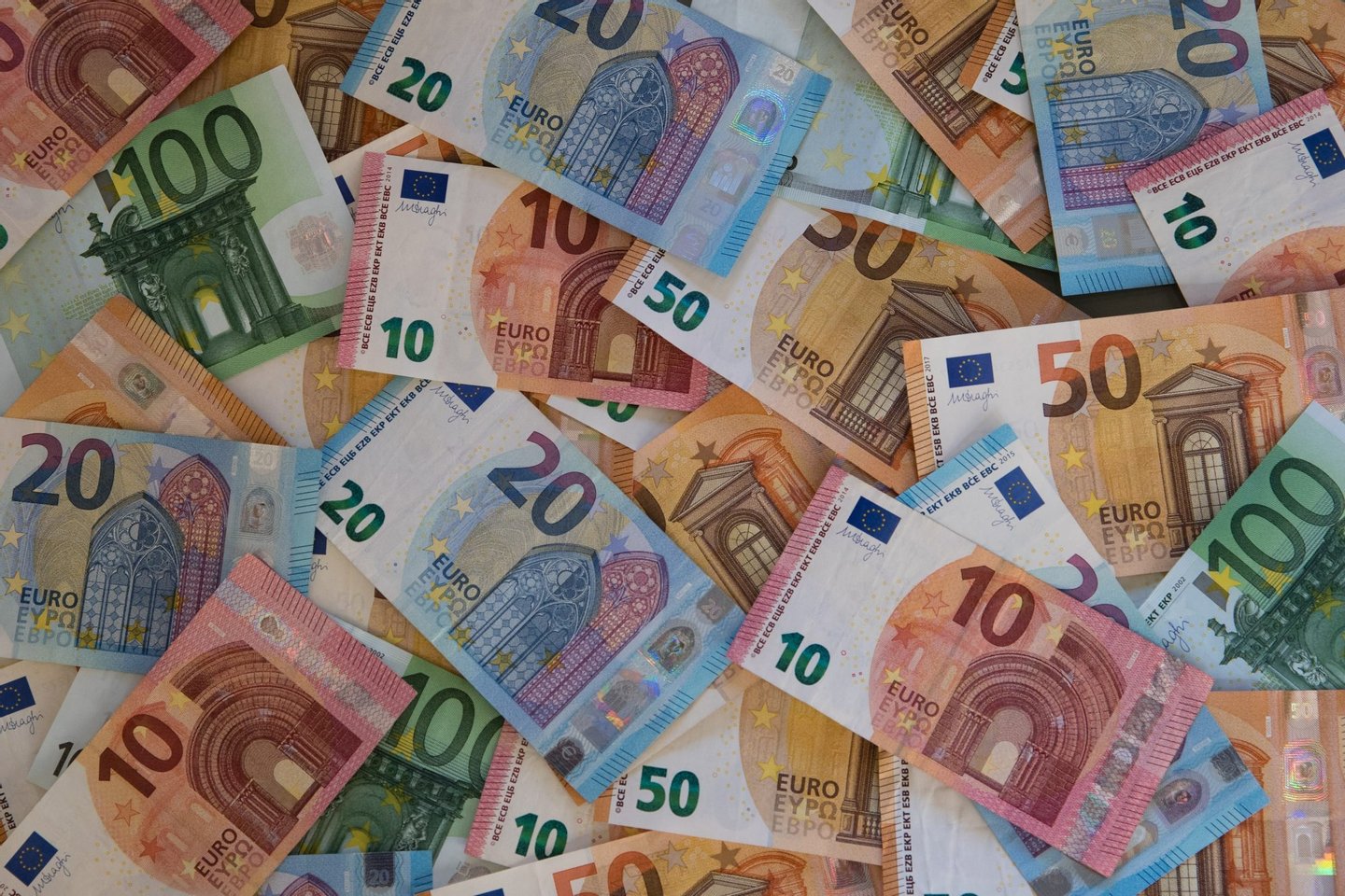 Covid-19. Despesas dos municípios muito superiores aos 55 milhões de euros de compensação, afirma Associação Nacional de Municípios