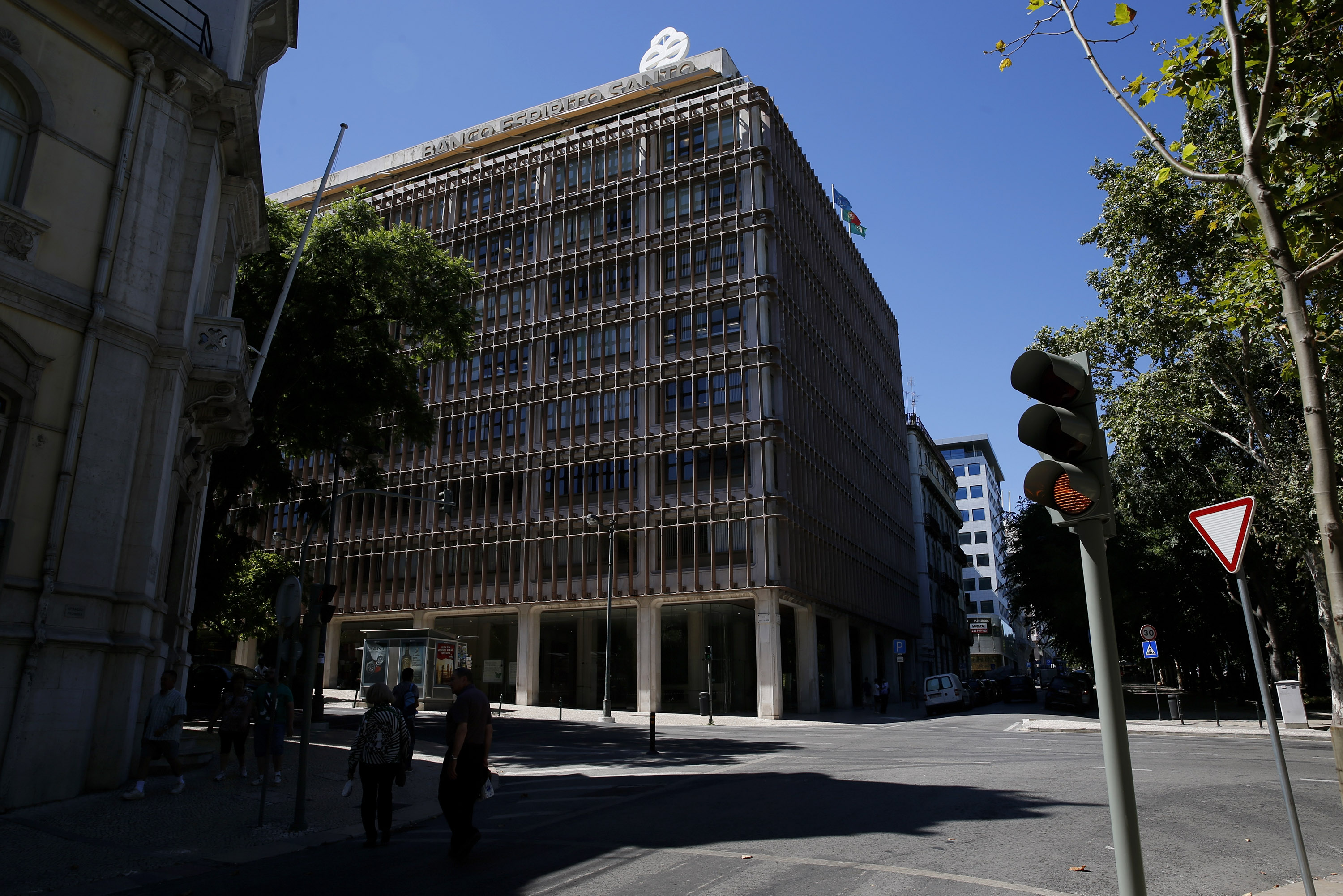 Dono do Novo Banco parte do princípio de que não haverá mais pedidos de capital após este ano