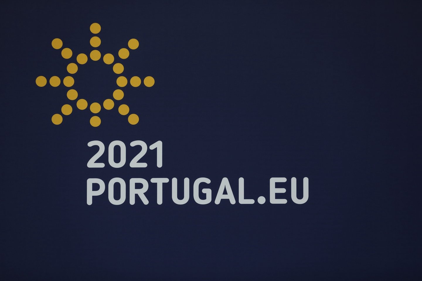 Portugal e Parlamento Europeu acordam nova lei de transparência fiscal para multinacionais