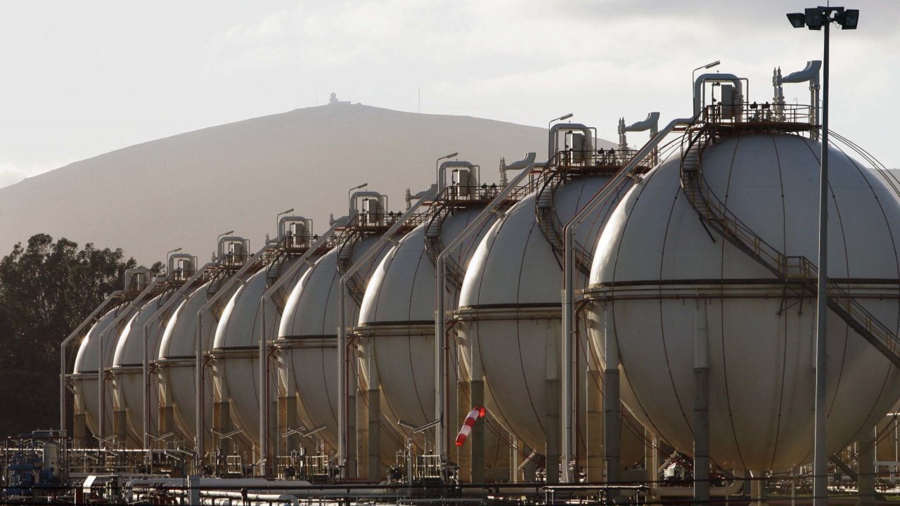 Apetro atribui preço elevado dos combustíveis à incorporação de combustíveis e impostos