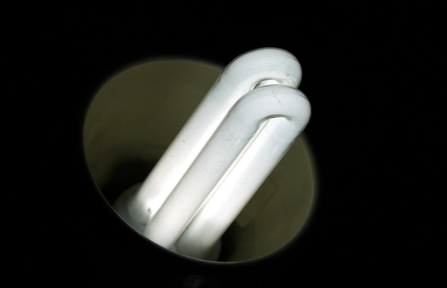 Guiné-Bissau volta a entregar gestão de fornecimento de luz e água a portugueses