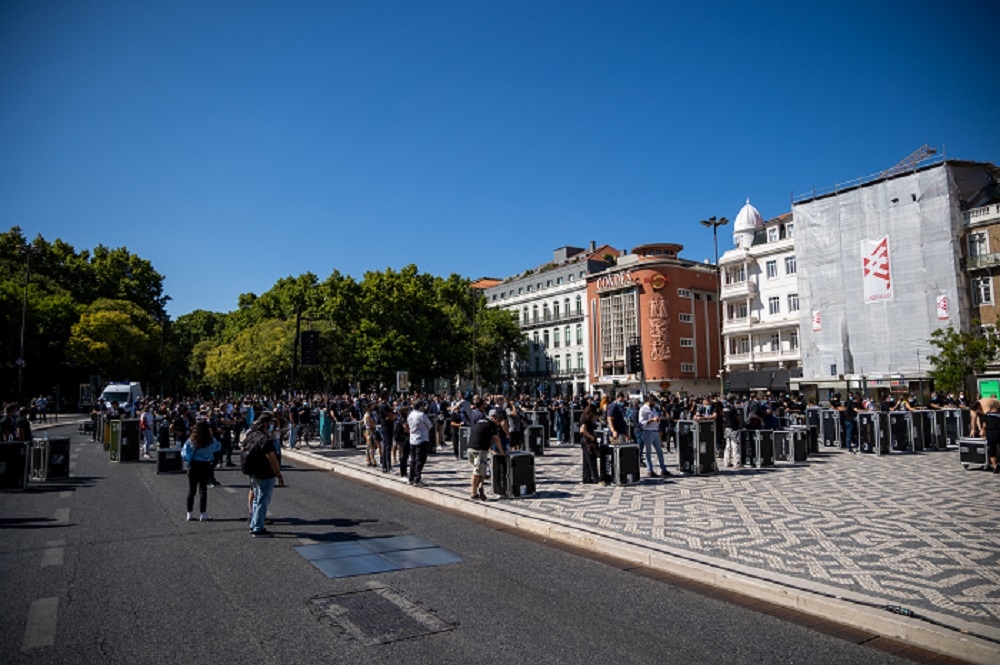Profissionais dos eventos e festivais voltaram à rua contra medidas que estão a “estrangular um sector fundamental para o país” - Meios & Publicidade