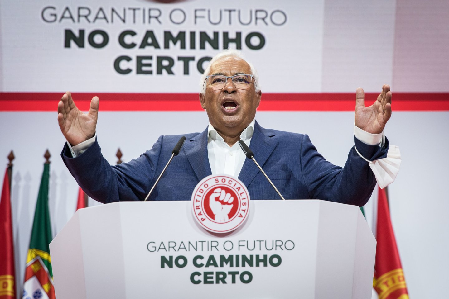 As 9 medidas para as famílias e jovens que Costa anunciou no Congresso