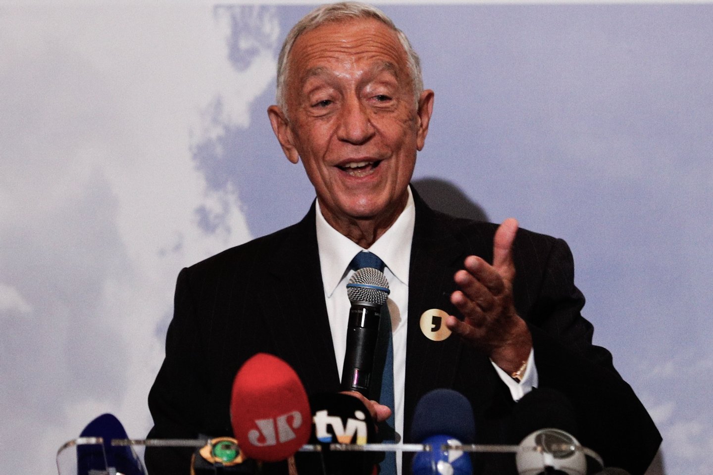 Economia está "a provar muito melhor" do que esperado