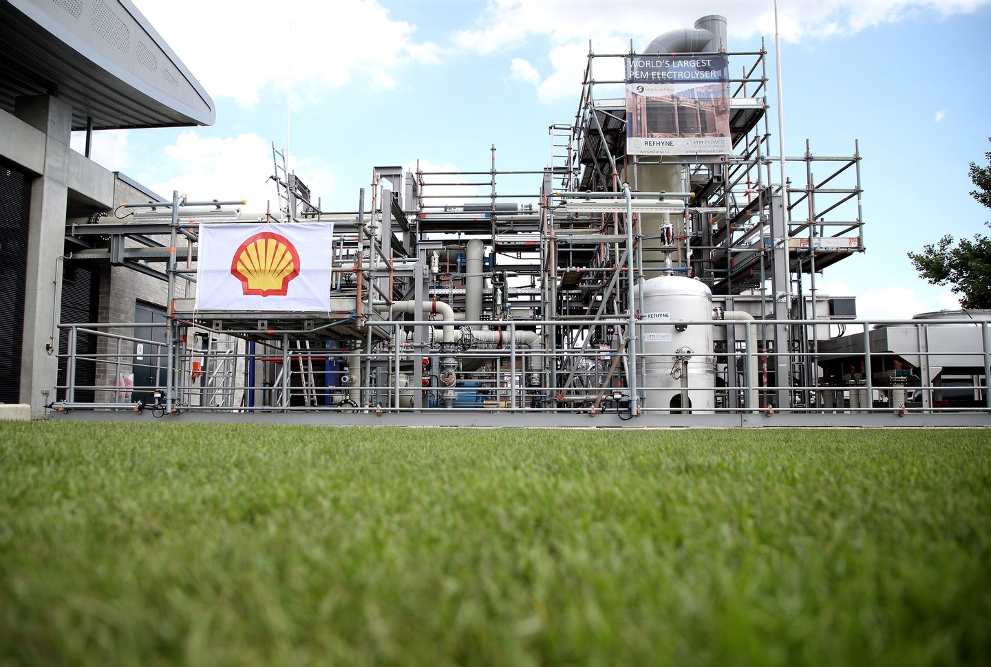 Shell vai pagar 95 milhões de euros a comunidades nigerianas por derrames de petróleo
