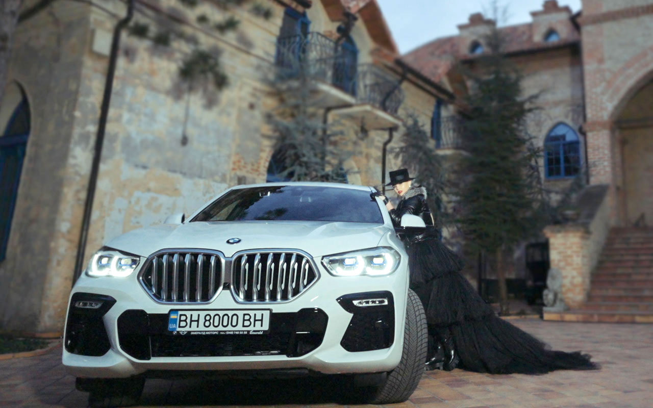 BMW X6 xDrive 30d от режиссера Эльвиры Гавриловой