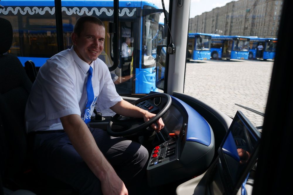 Получить права на автобус можно будет только с опытом вождения