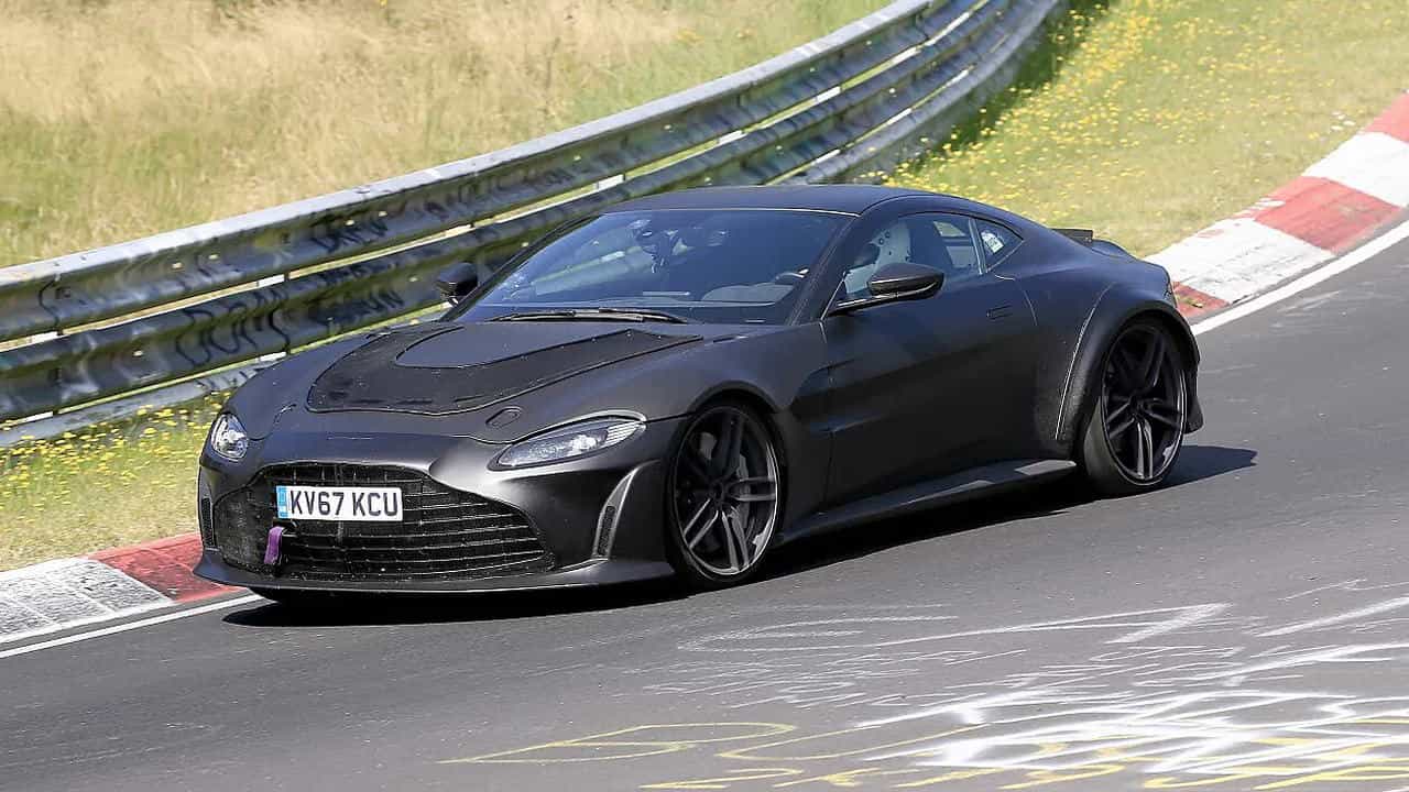 2022 Aston Martin Vantage V12