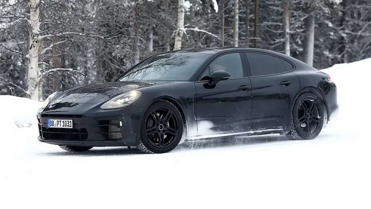 2022 Porsche Panamera