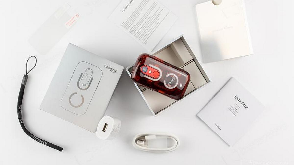 Крошечный смартфон – Unihertz представила прозрачный смартфон Jelly Star - новости Украины,