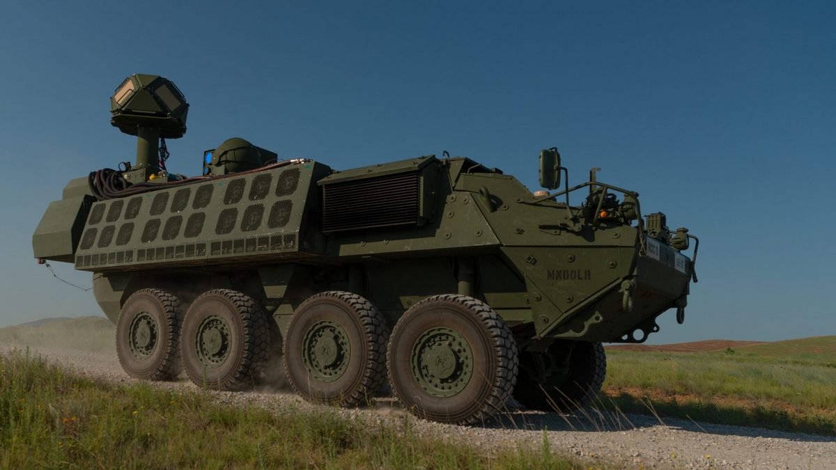 В сентябре США начнут испытывать лазерную ПВО - новости Украины,