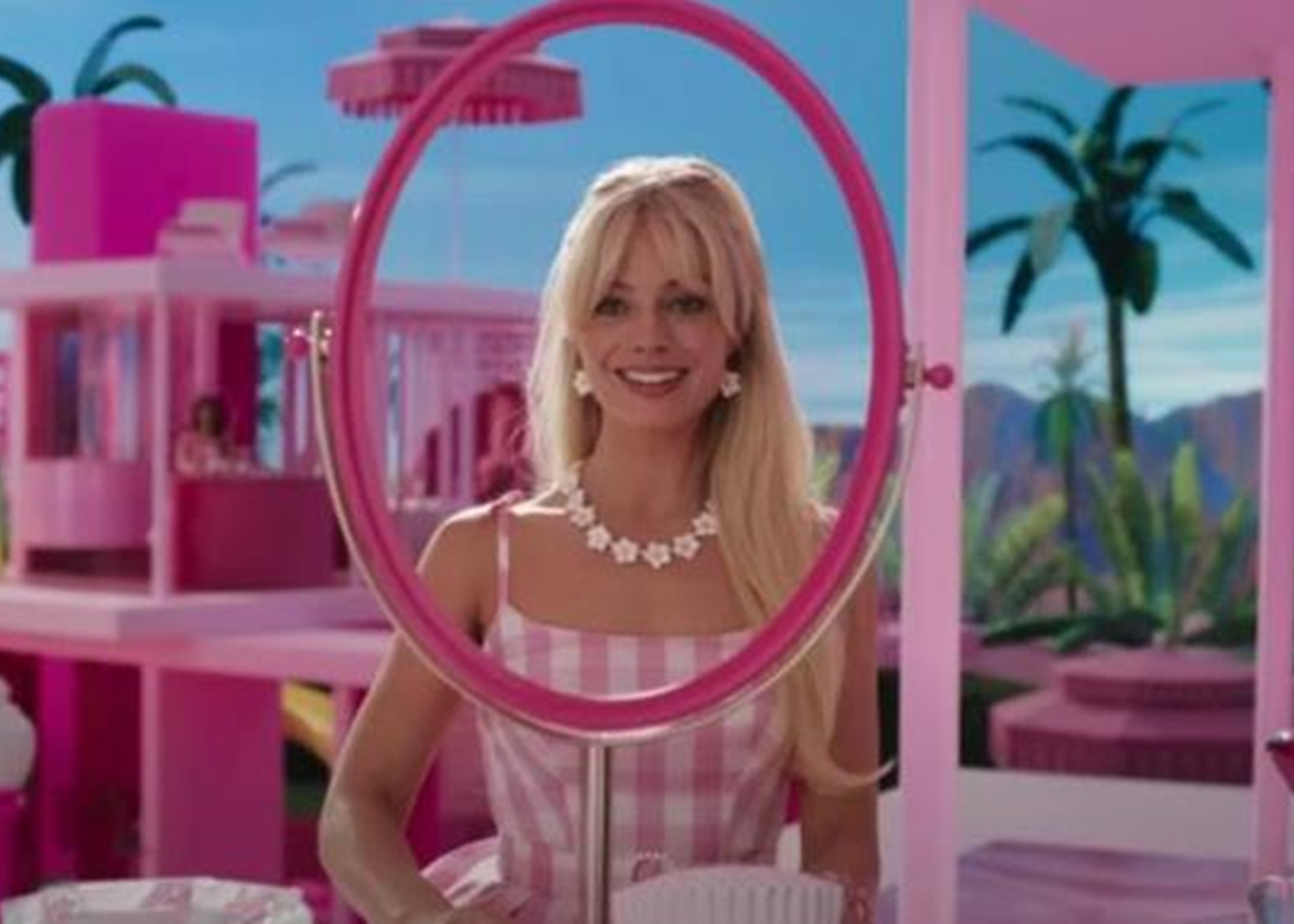 Барби стал самым кассовым фильмом 2023 года